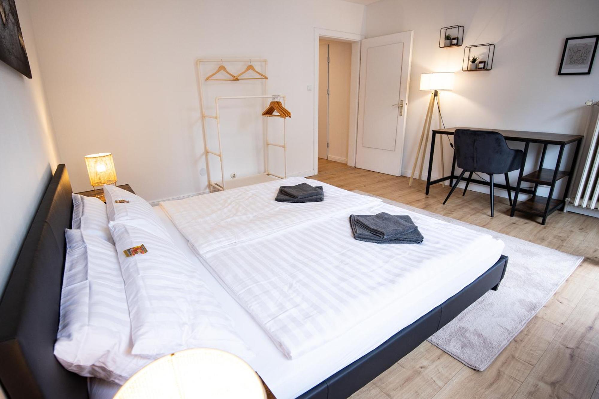 Me Living Bad Pyrmont Innenstadt 10 Meter Balkon 외부 사진