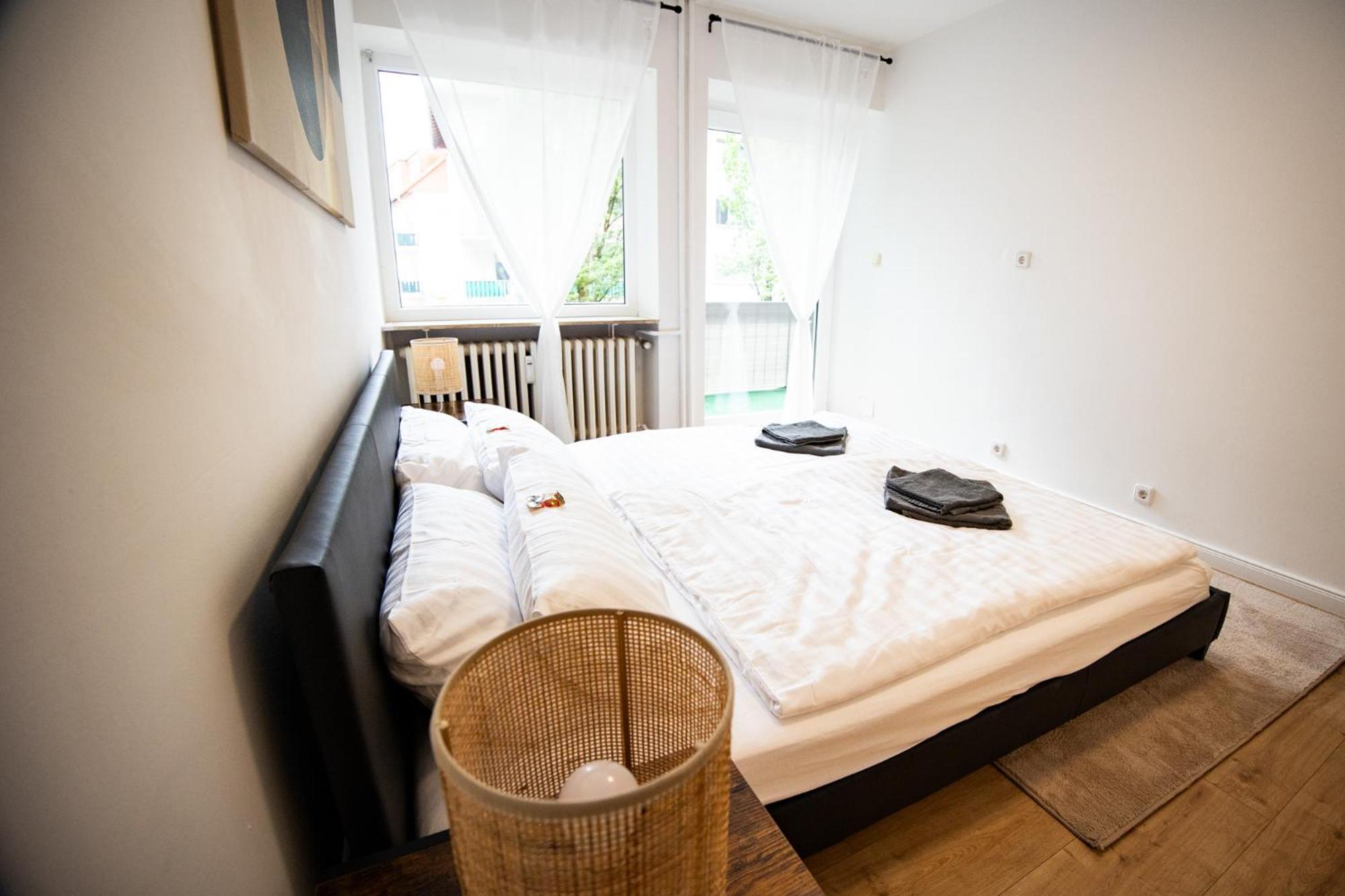 Me Living Bad Pyrmont Innenstadt 10 Meter Balkon 외부 사진