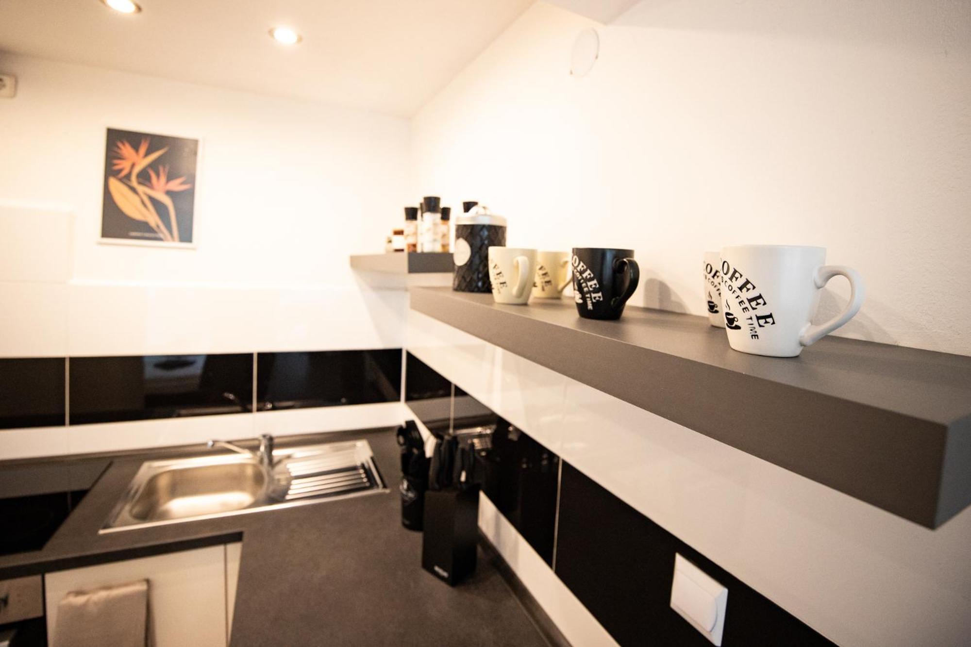 Me Living Bad Pyrmont Innenstadt 10 Meter Balkon 외부 사진