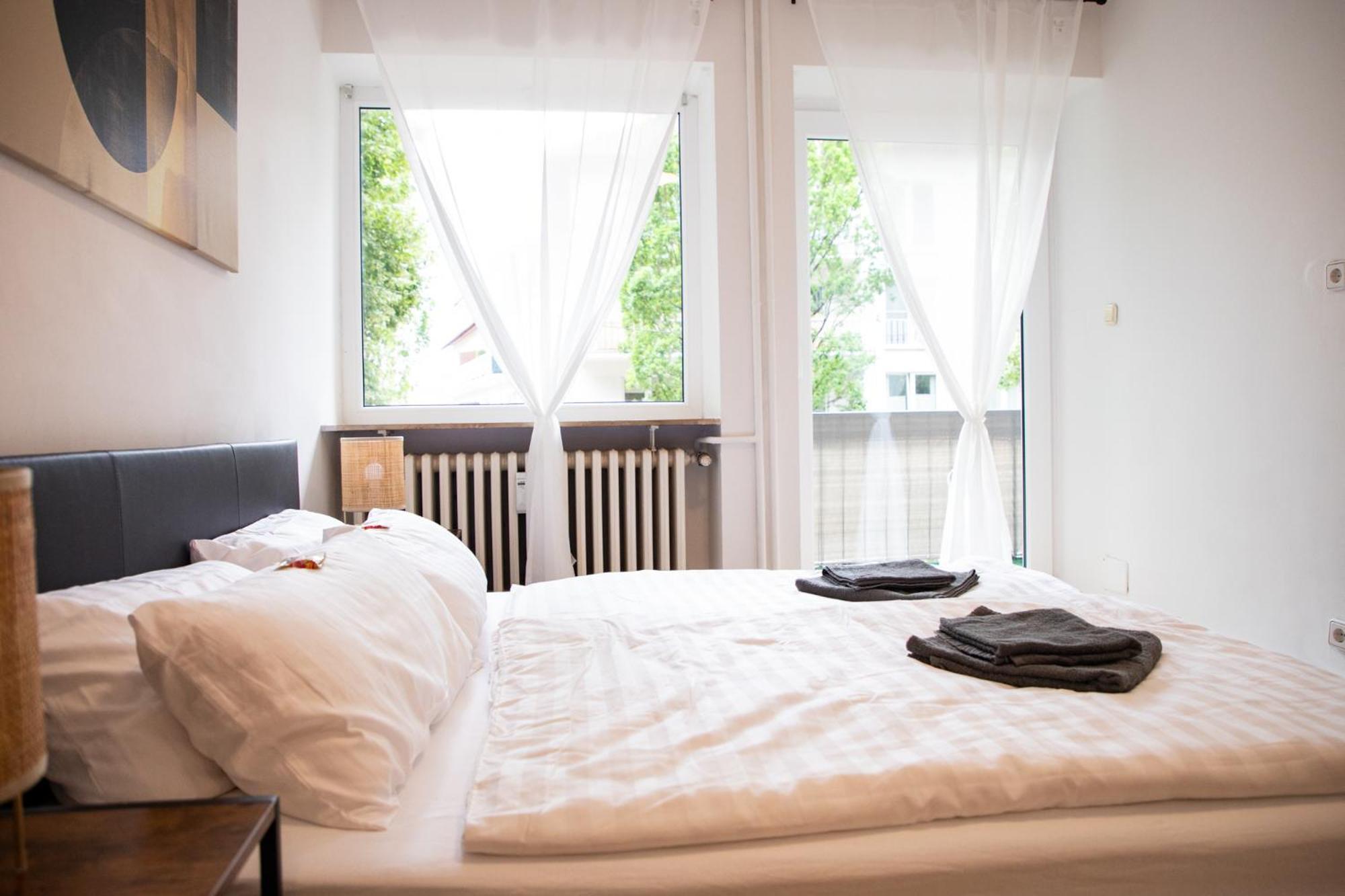 Me Living Bad Pyrmont Innenstadt 10 Meter Balkon 외부 사진
